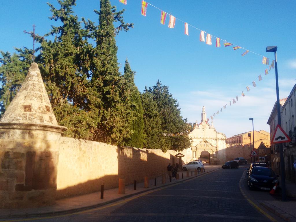Casa Rural Marques De Cerralbo Santa María de Huerta エクステリア 写真